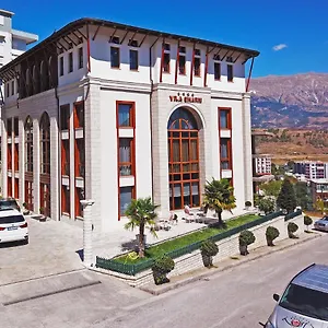 Sharm Luxury Gjirokastër